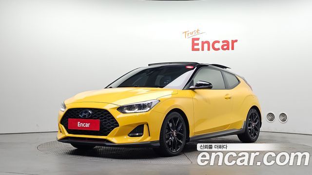 Hyundai Veloster 2019 — photo 1
