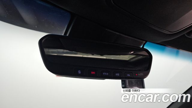 Hyundai Veloster 2019 — photo 17