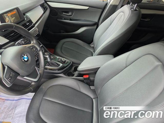 BMW 2-Series 2016 — photo 10