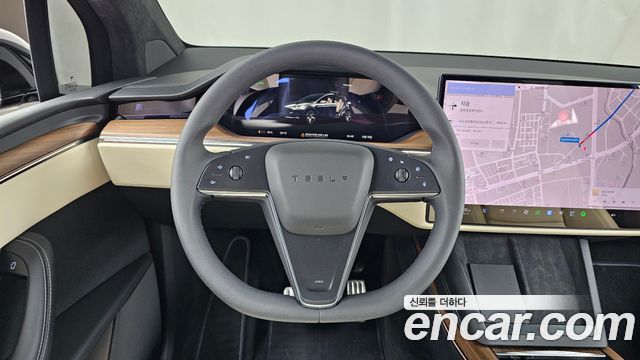 Tesla Model X 2026 — photo 20