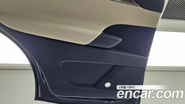 Tesla Model X 2026 — photo 15