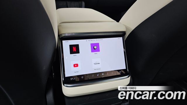 Tesla Model X 2026 — photo 34