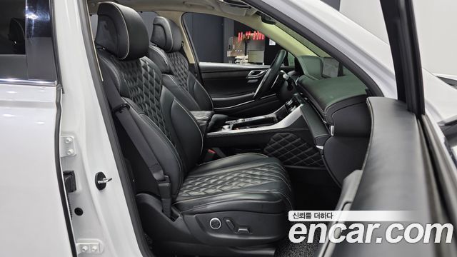 Genesis GV80 2020 — photo 17