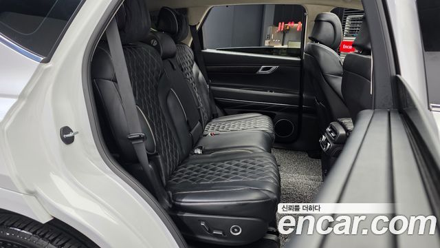 Genesis GV80 2020 — photo 18