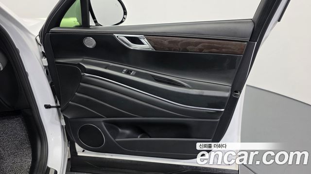 Genesis GV80 2020 — photo 14