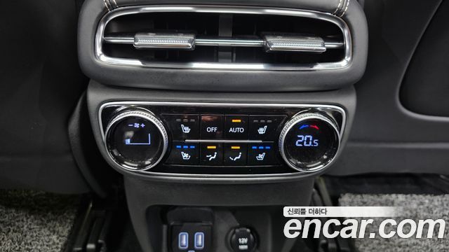 Genesis GV80 2020 — photo 33