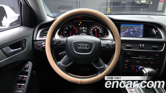 Audi A4 2013 — photo 19