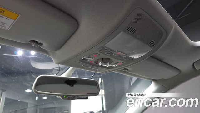 Audi A4 2013 — photo 24