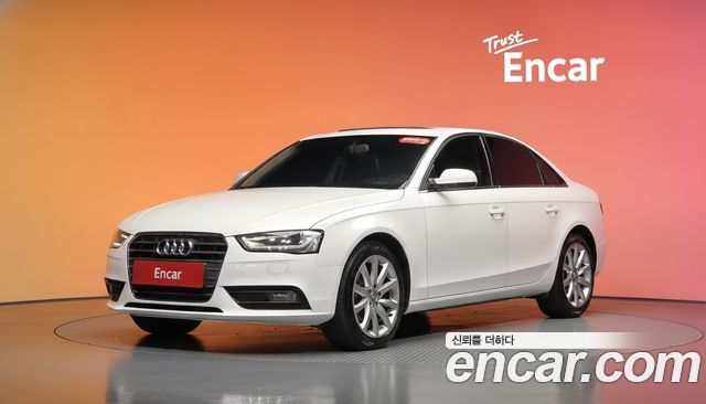 Audi A4 2013 — photo 1