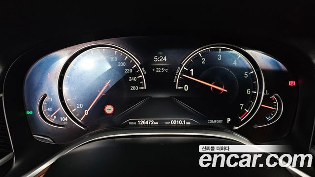BMW 7-Series 2019 — photo 8