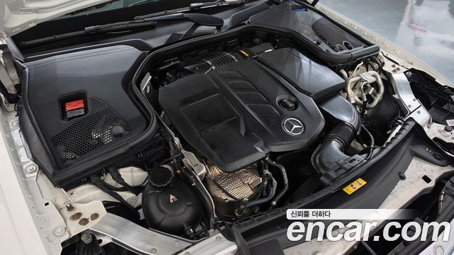 Mercedes-Benz E-Class 2019 — photo 6