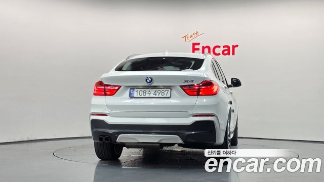 BMW X4 2017 — photo 4