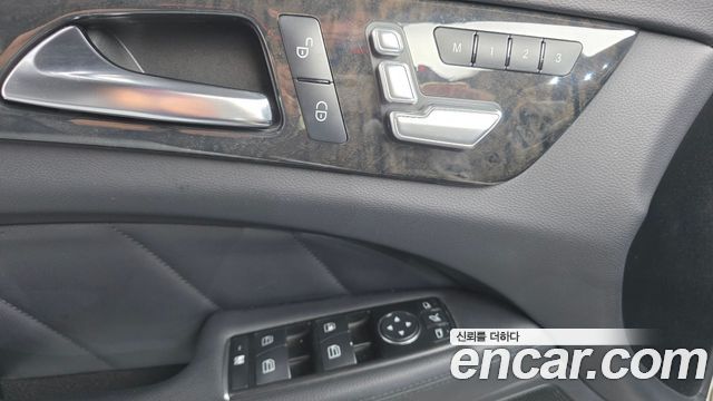 Mercedes-Benz CLS-Class 2013 — photo 12