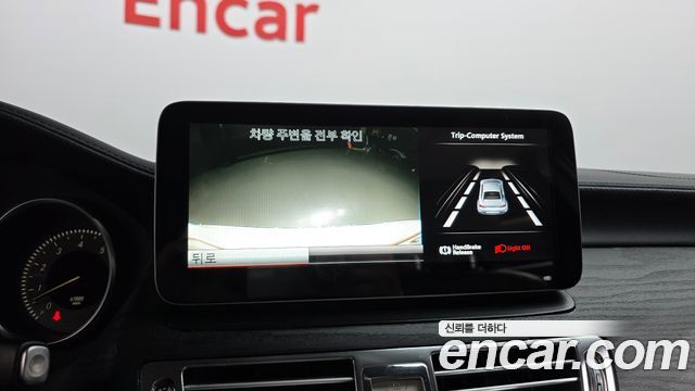 Mercedes-Benz CLS-Class 2013 — photo 16