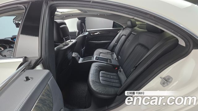Mercedes-Benz CLS-Class 2013 — photo 17