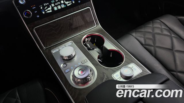 Genesis GV80 2024 — photo 12