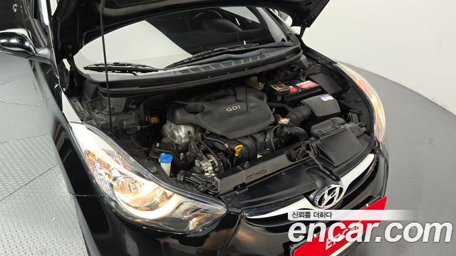 Hyundai AVANTE 2013 — photo 6