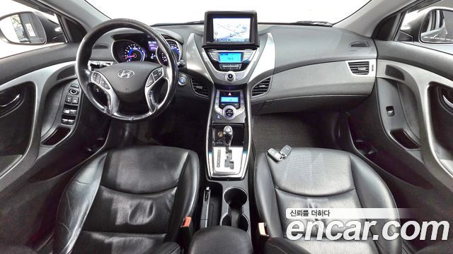 Hyundai AVANTE 2013 — photo 7