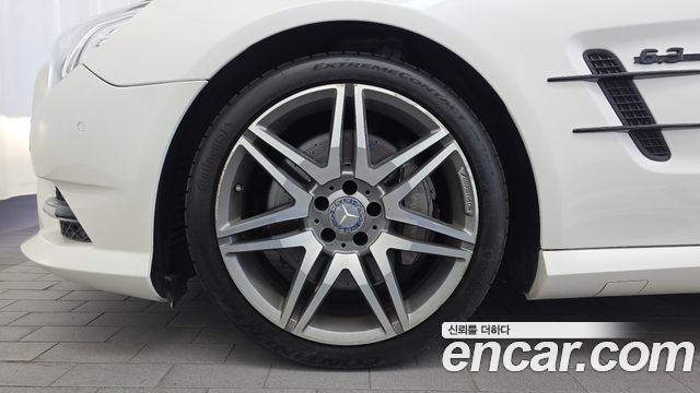 Mercedes-Benz SL-Class 2016 — photo 5