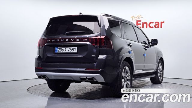 Kia Mohave 2023 — photo 2