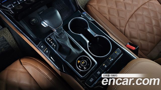 Kia Mohave 2023 — photo 9