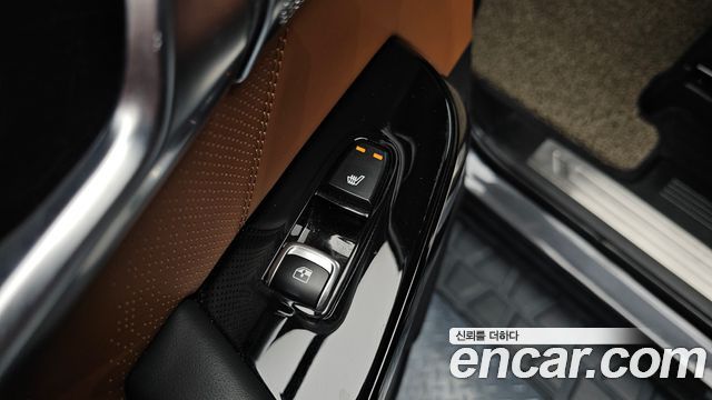 Kia Mohave 2023 — photo 17