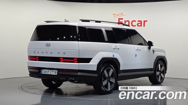 Hyundai Santafe 2025 — photo 2
