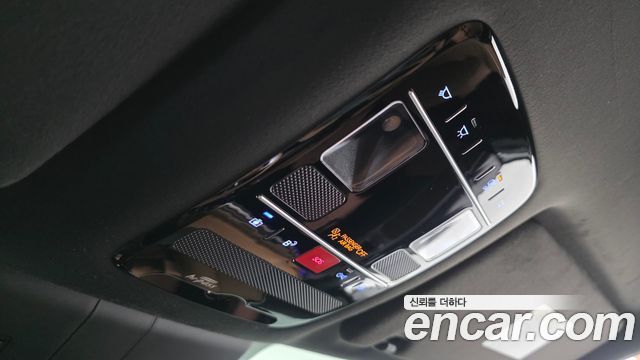 Hyundai Santafe 2025 — photo 22