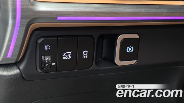 Hyundai Santafe 2025 — photo 25