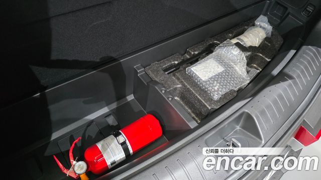 Hyundai Santafe 2025 — photo 26
