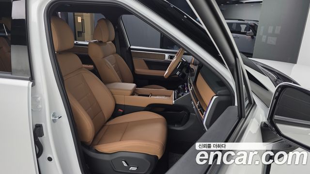 Hyundai Santafe 2025 — photo 16