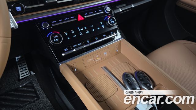 Hyundai Santafe 2025 — photo 27