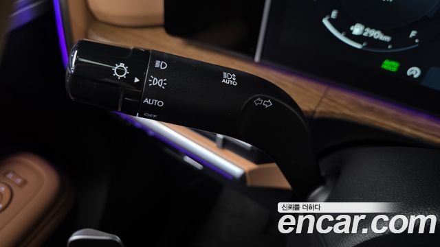 Hyundai Santafe 2025 — photo 30