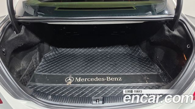 Mercedes-Benz C-Class 2016 — photo 20