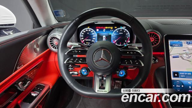 Mercedes-Benz AMG GT 2025 — photo 13