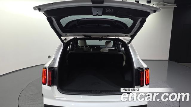 Kia Sorento 2022 — photo 26