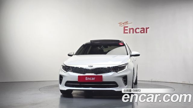 Kia K5 2016 — photo 1