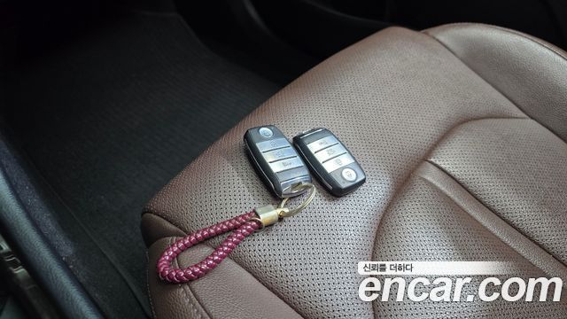 Kia K5 2016 — photo 19