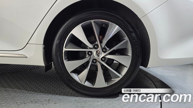 Kia K5 2016 — photo 6