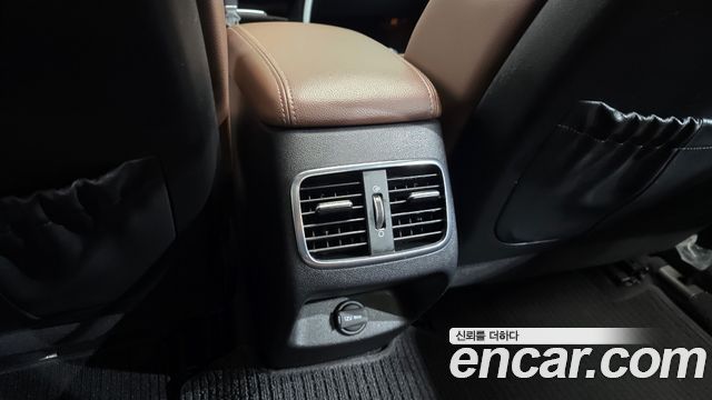 Kia K5 2016 — photo 31