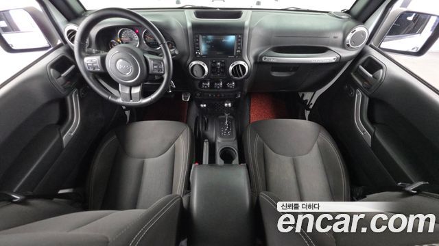 Jeep Wrangler 2015 — photo 7