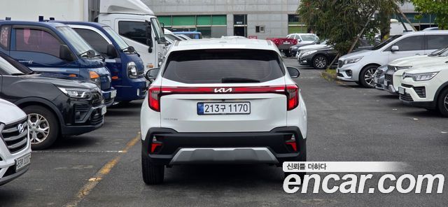 Kia Seltos 2023 — photo 4