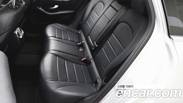 Mercedes-Benz GLC-Class 2019 — photo 15