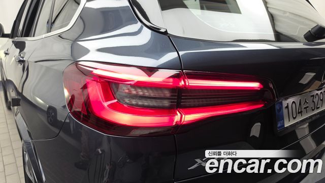 BMW X5 2022 — photo 9