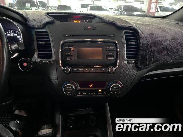 Kia K3 2016 — photo 6