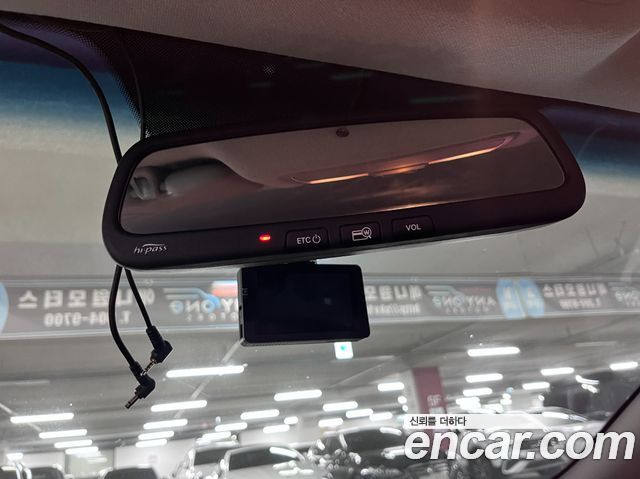 Kia K3 2016 — photo 8
