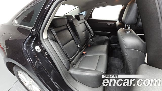 Renault Korea SM6 2019 — photo 17
