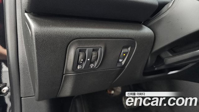 Renault Korea SM6 2019 — photo 26