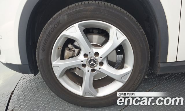 Mercedes-Benz GLA-Class 2019 — photo 5