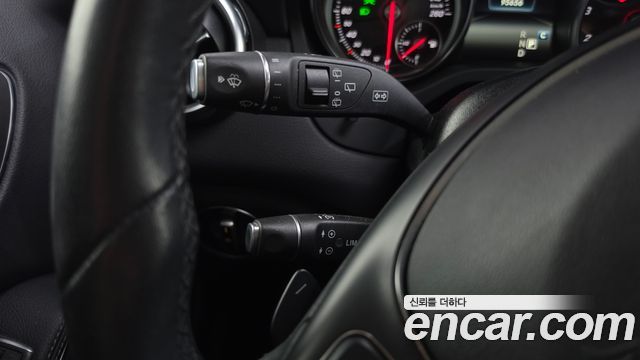Mercedes-Benz GLA-Class 2019 — photo 27